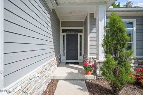 Tiny photo for 6730 Ridgewood Trail, Toledo, OH 43617 (MLS # 10007385)