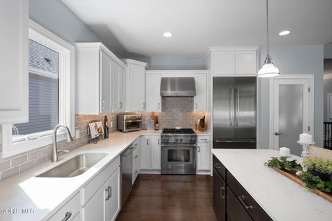 Tiny photo for 6730 Ridgewood Trail, Toledo, OH 43617 (MLS # 10007385)