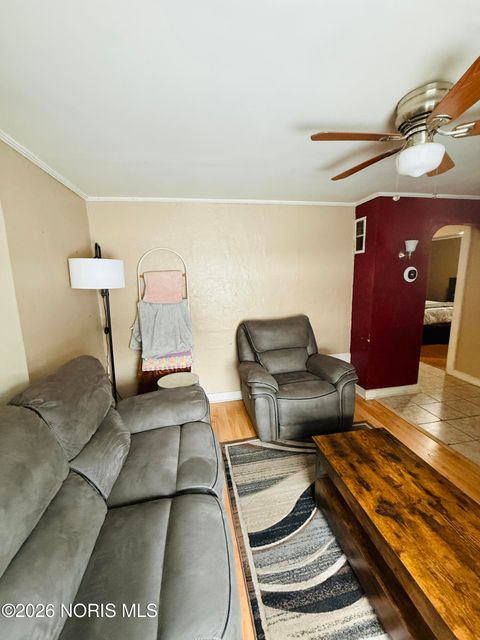 Tiny photo for 1648 Travis Drive, Toledo, OH 43612 (MLS # 10003445)