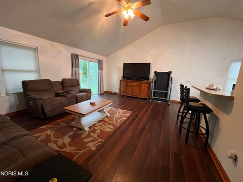 Tiny photo for 2223 Vaness Drive, Toledo, OH 43615 (MLS # 10013579)
