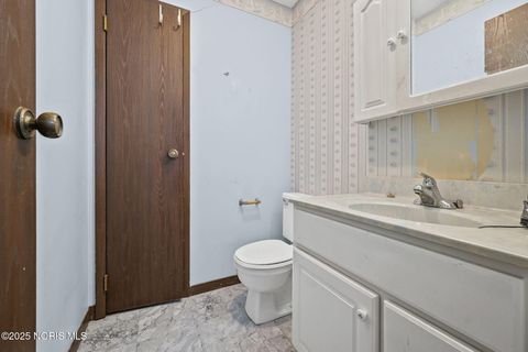 Tiny photo for 12570 W Axline Street, Fostoria, OH 44830 (MLS # 10002029)