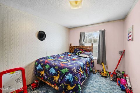 Tiny photo for 12570 W Axline Street, Fostoria, OH 44830 (MLS # 10002029)