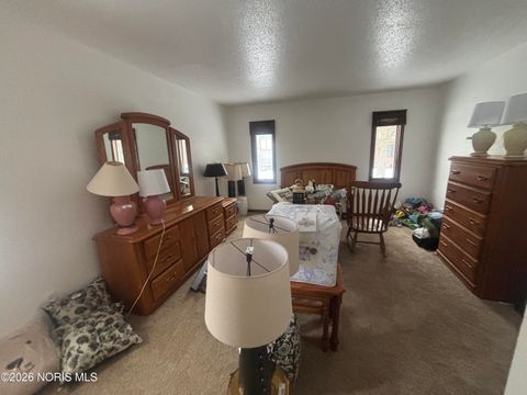 Tiny photo for 7 Meadowpond Drive, Perrysburg, OH 43551 (MLS # 10003805)