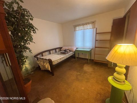 Tiny photo for 7 Meadowpond Drive, Perrysburg, OH 43551 (MLS # 10003805)