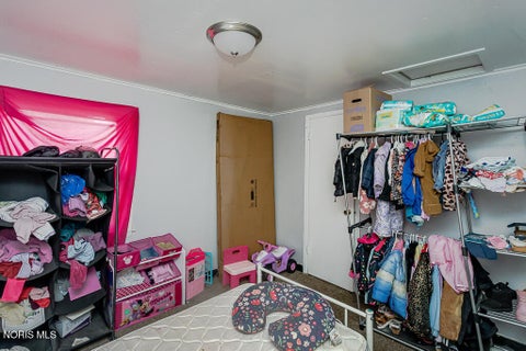 Tiny photo for 221 Segur Avenue, Toledo, OH 43609 (MLS # 10013326)