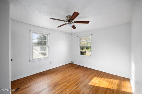Tiny photo for 4157 Dorchester Drive, Toledo, OH 43607 (MLS # 10014697)