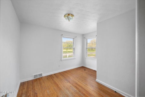 Tiny photo for 4157 Dorchester Drive, Toledo, OH 43607 (MLS # 10014697)
