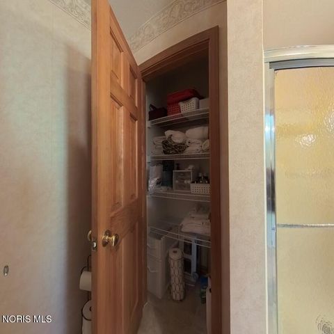 Tiny photo for 1013 S Lallendorf Road, Oregon, OH 43616 (MLS # 10006421)