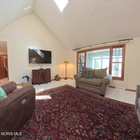 Tiny photo for 1013 S Lallendorf Road, Oregon, OH 43616 (MLS # 10006421)