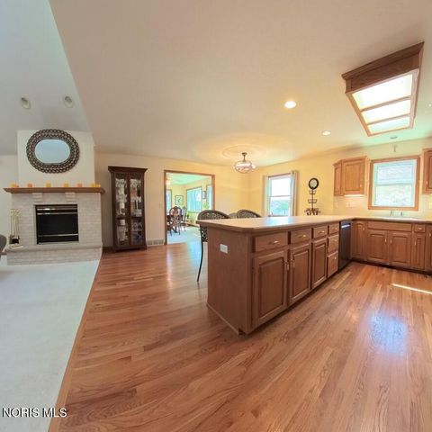 Tiny photo for 1013 S Lallendorf Road, Oregon, OH 43616 (MLS # 10006421)