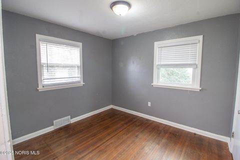 Tiny photo for 525 Orchard Street, Perrysburg, OH 43551 (MLS # 10001878)