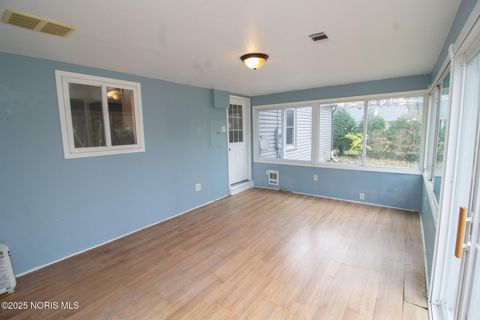 Tiny photo for 525 Orchard Street, Perrysburg, OH 43551 (MLS # 10001878)