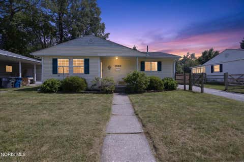 Photo of 1543 Bradmore Drive, Toledo, OH 43612 (MLS # 10010239)