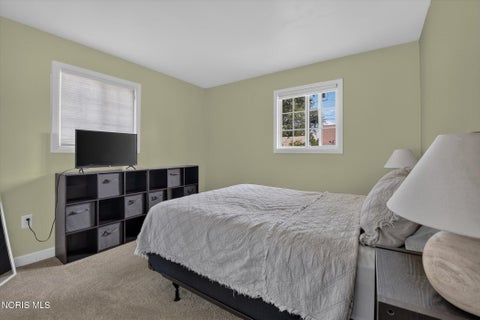 Tiny photo for 1543 Bradmore Drive, Toledo, OH 43612 (MLS # 10010239)