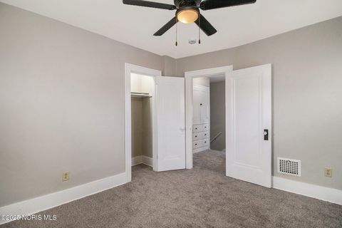 Tiny photo for 1929 Marlow Road, Toledo, OH 43613 (MLS # 10004074)