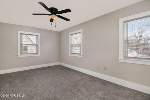 Tiny photo for 1929 Marlow Road, Toledo, OH 43613 (MLS # 10004074)