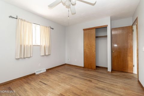 Tiny photo for 3054 123rd Street, Toledo, OH 43611 (MLS # 10007003)