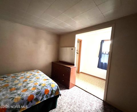 Tiny photo for 404 S Sycamore Avenue, Sycamore, OH 44882 (MLS # 10001800)