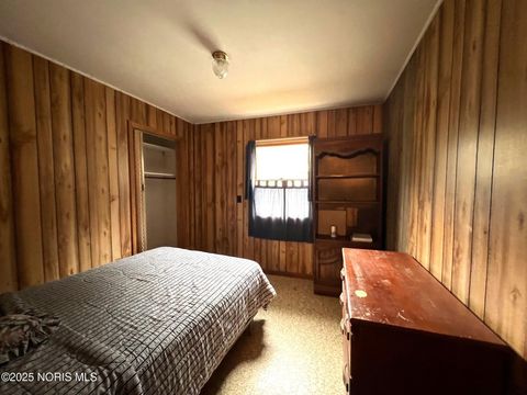 Tiny photo for 404 S Sycamore Avenue, Sycamore, OH 44882 (MLS # 10001800)