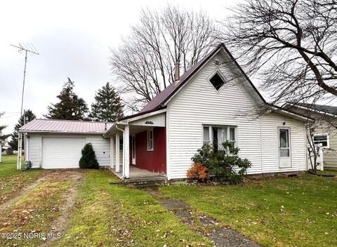 Tiny photo for 404 S Sycamore Avenue, Sycamore, OH 44882 (MLS # 10001800)