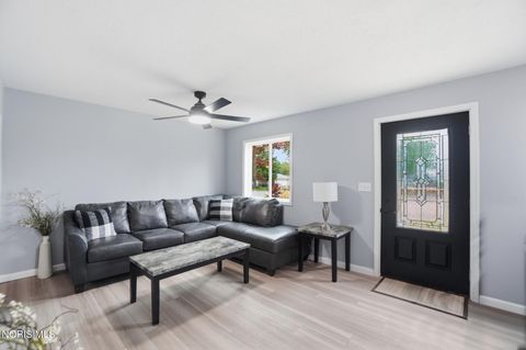 Tiny photo for 1125 S Blanchard Street, Findlay, OH 45840 (MLS # 10007399)