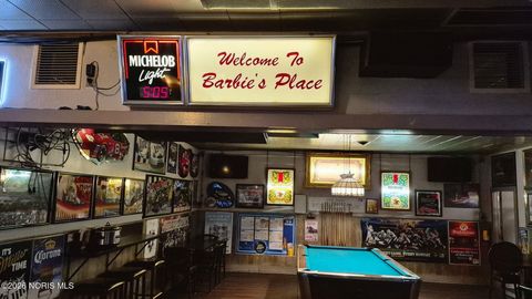 Photo of 5025 Bennett Road, Toledo, OH 43612 (MLS # 10003960)