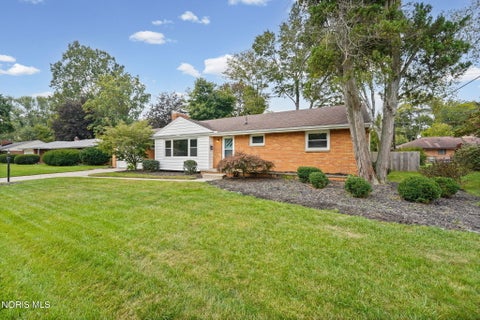 Tiny photo for 3733 Cherry Wood Lane, Toledo, OH 43615 (MLS # 10014213)