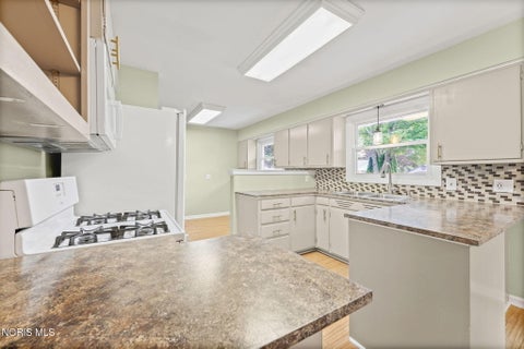Tiny photo for 3733 Cherry Wood Lane, Toledo, OH 43615 (MLS # 10014213)