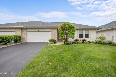 Tiny photo for 2535 Lake Vista Drive, Toledo, OH 43614 (MLS # 10007181)