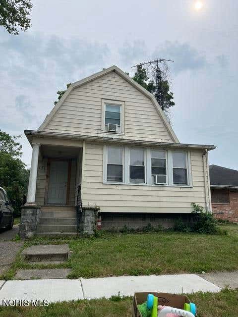 Photo of 425 Bassett Street, Toledo, OH 43611 (MLS # 10011131)