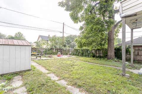 Tiny photo for 425 Bassett Street, Toledo, OH 43611 (MLS # 10011131)