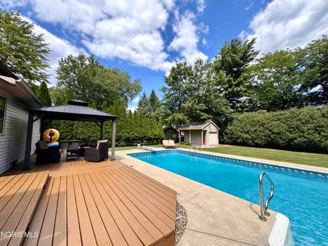 Tiny photo for 5020 Fairgreen Drive, Toledo, OH 43613 (MLS # 10011285)