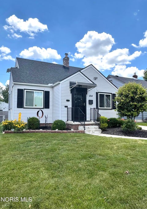Tiny photo for 819 Southover Road, Toledo, OH 43612 (MLS # 10009936)