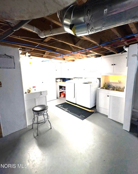 Tiny photo for 819 Southover Road, Toledo, OH 43612 (MLS # 10009936)