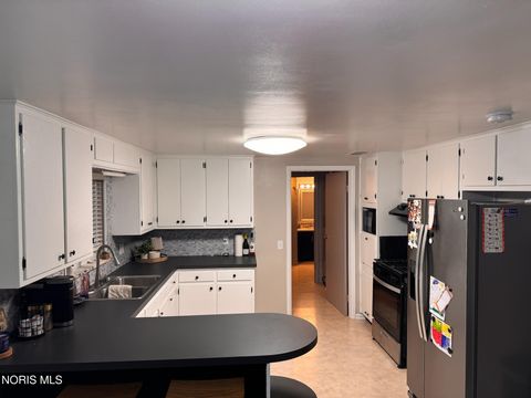 Tiny photo for 1006 S Beech Street, Bryan, OH 43506 (MLS # 10004741)