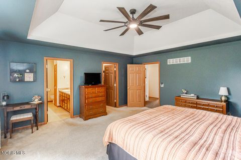 Tiny photo for 527 White Oak Drive, Toledo, OH 43615 (MLS # 10010905)