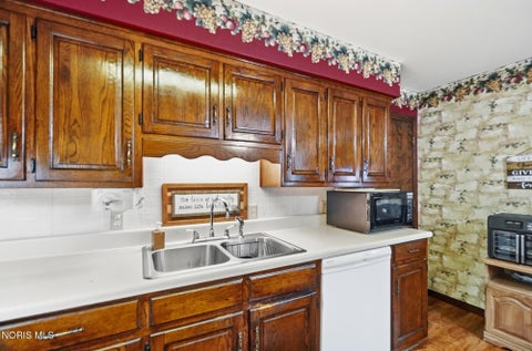 Tiny photo for 610 W Sixth Street, Delphos, OH 45833 (MLS # 10012887)