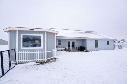 Tiny photo for 720 Bergman Drive, Sherwood, OH 43556 (MLS # 10002040)