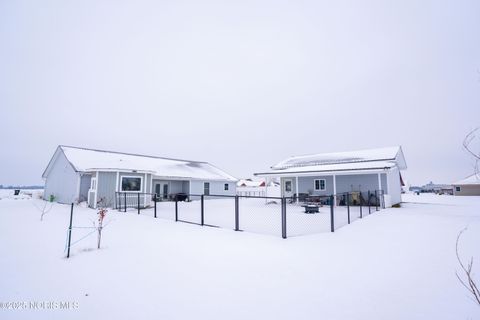 Tiny photo for 720 Bergman Drive, Sherwood, OH 43556 (MLS # 10002040)