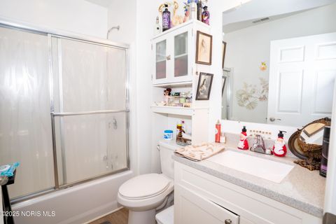 Tiny photo for 720 Bergman Drive, Sherwood, OH 43556 (MLS # 10002040)