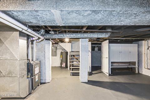 Tiny photo for 358 Spring Grove Avenue, Toledo, OH 43605 (MLS # 10004769)