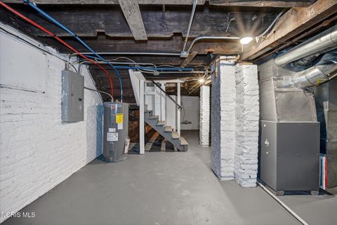 Tiny photo for 358 Spring Grove Avenue, Toledo, OH 43605 (MLS # 10004769)