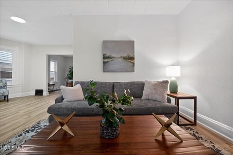 Tiny photo for 358 Spring Grove Avenue, Toledo, OH 43605 (MLS # 10004769)