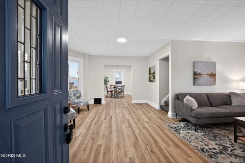 Tiny photo for 358 Spring Grove Avenue, Toledo, OH 43605 (MLS # 10004769)