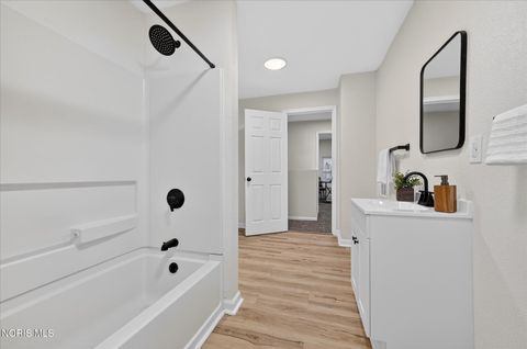 Tiny photo for 358 Spring Grove Avenue, Toledo, OH 43605 (MLS # 10004769)