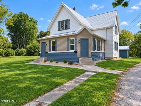Tiny photo for 71271212 Buckley Street, Fostoria, OH 44830 (MLS # 10013296)