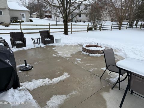 Tiny photo for 8149 Deerpointe Drive, Toledo, OH 43617 (MLS # 10003737)