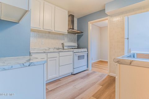 Tiny photo for 769 Colima Drive, Toledo, OH 43609 (MLS # 10004811)