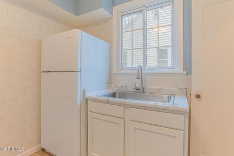 Tiny photo for 769 Colima Drive, Toledo, OH 43609 (MLS # 10004811)