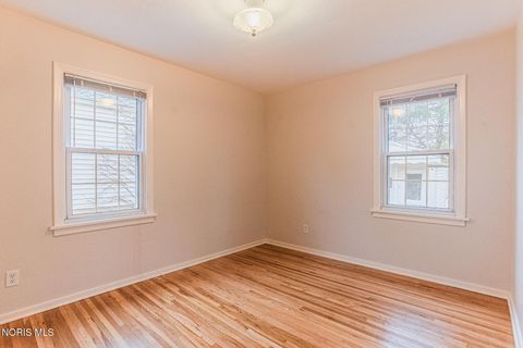 Tiny photo for 769 Colima Drive, Toledo, OH 43609 (MLS # 10004811)